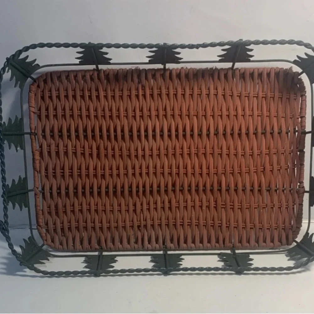 Serve Ware 9x13 Handled Metal Tree Basket Casserole Holder Winter Cabin Country